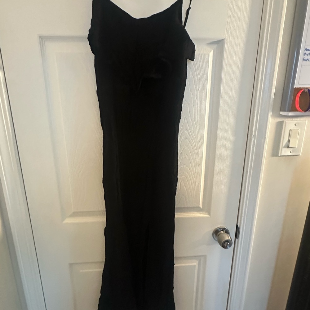 Elegant Black Maxi Dress